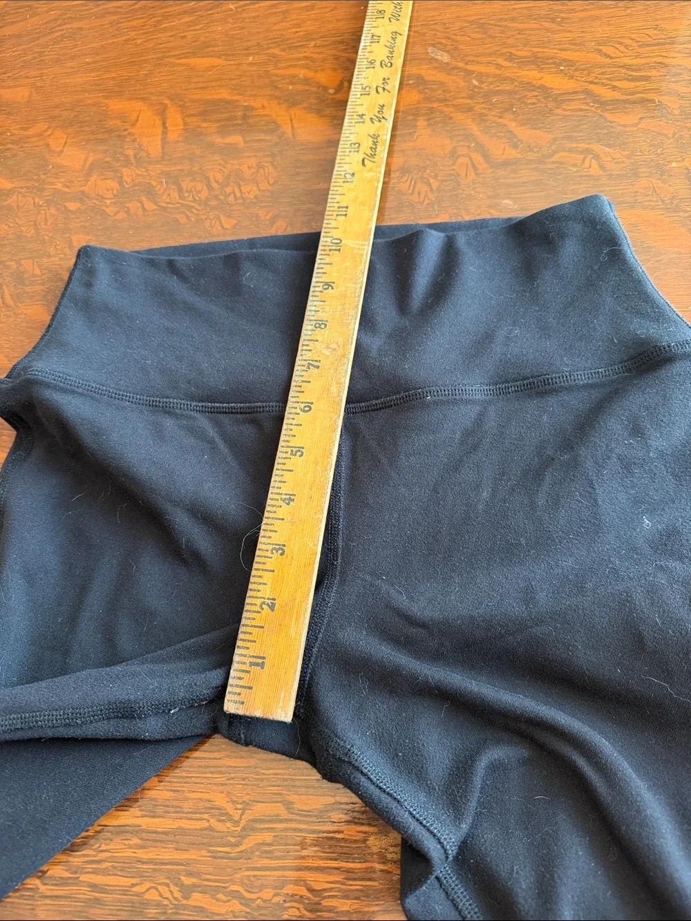 Alo Yoga High Waist Goddess Legging Size Medium black with pink leggings